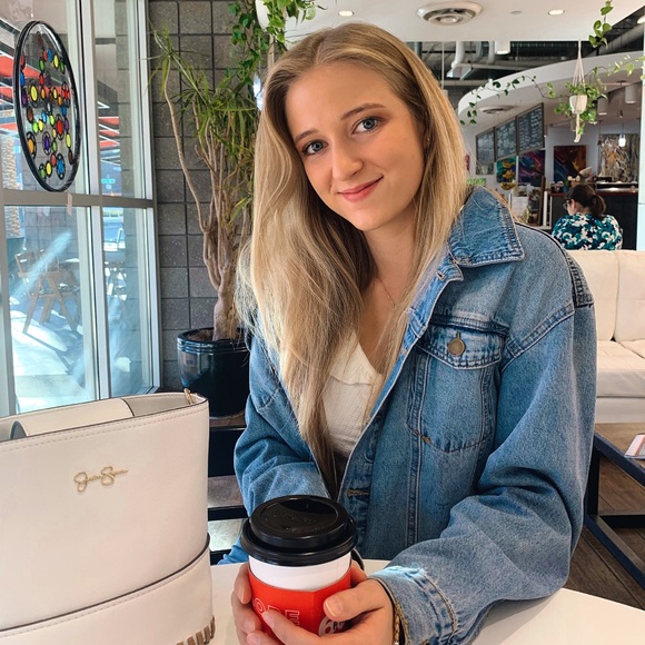 Meet your Posher, Cameron - Picture 1 of 1